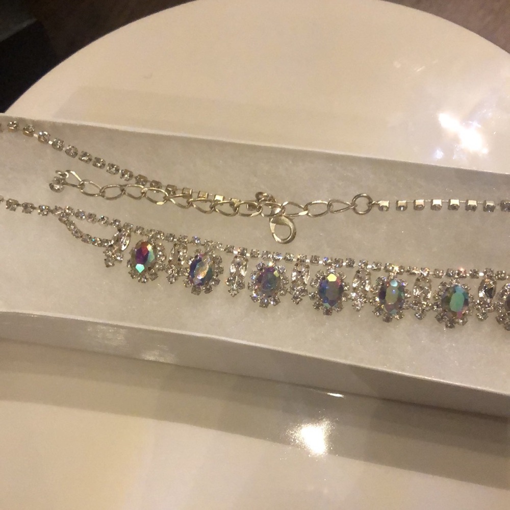 Necklace - Picture 2 of 2